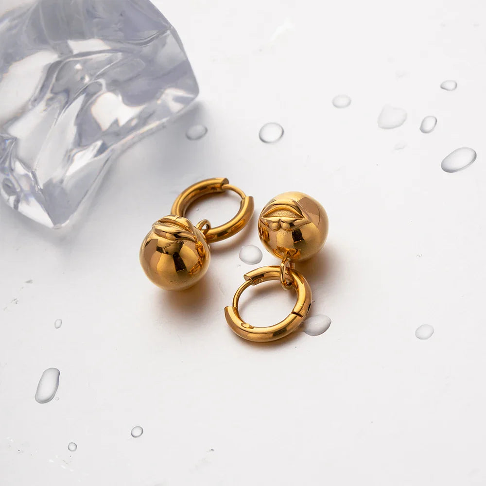 18K Gold Plated Tarnish Free Chunky Lips Shape Orb Stud Earrings Stainless Steel Waterproof Earrings Accessor Jewelry Women