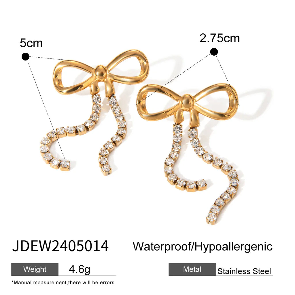 Minimalistische Ohrringe mit Schleife und goldener Quaste aus 18-karätig PVD-beschichtetem Edelstahl, wasserfest, hochwertig und attraktiver Schmuck