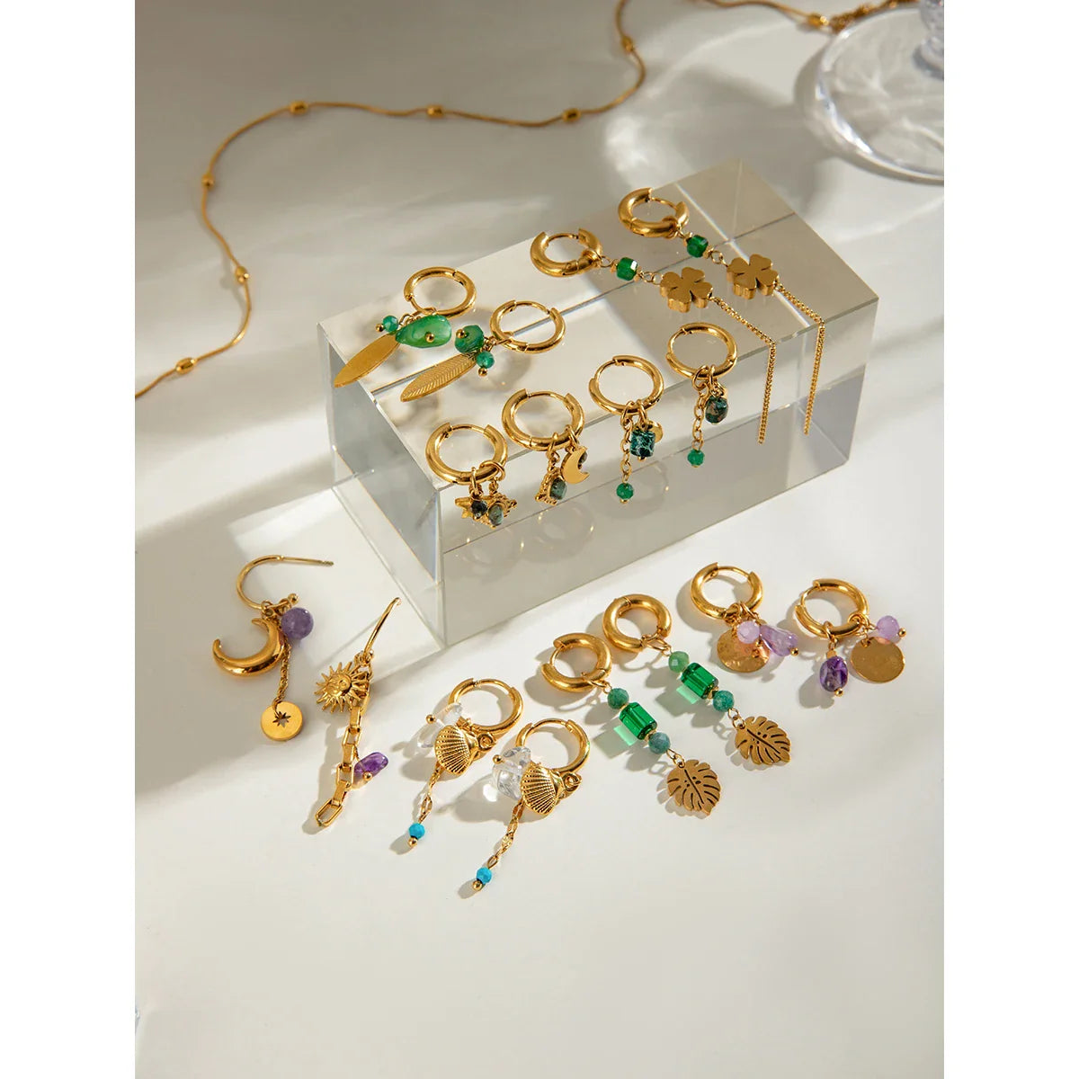 18 Karat vergoldete Ohrringe mit Pentagramm und Mond aus Naturstein, glatte Creolen, Edelstahl, Modeschmuck, Geschenkidee für Damen