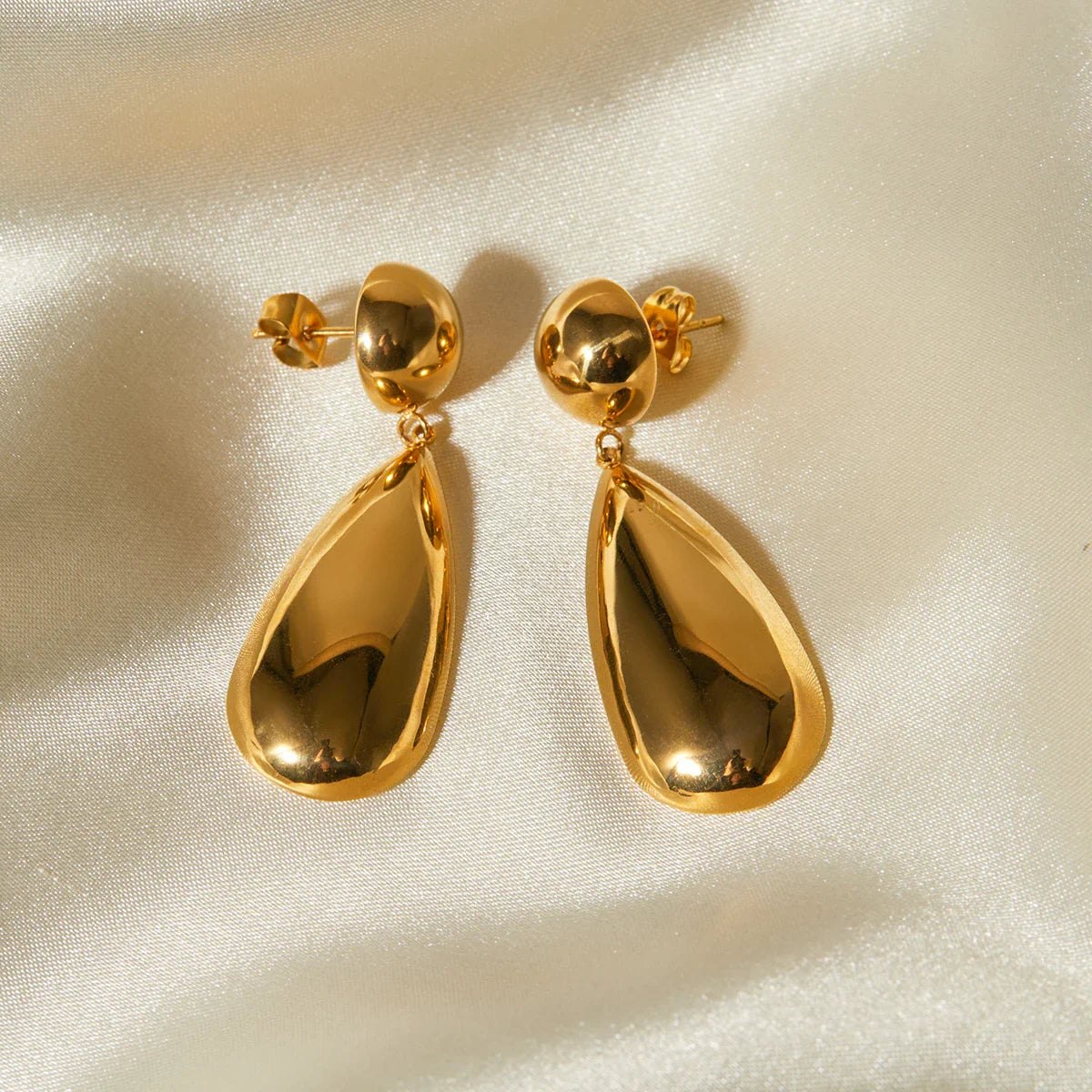 Elegante, geometrische Ohrhänger aus Edelstahl, gefertigt aus 18 Karat vergoldetem Edelstahl, mit halbkugelförmigem Wassertropfen-Anhänger, großer Ohrschmuck für Damen