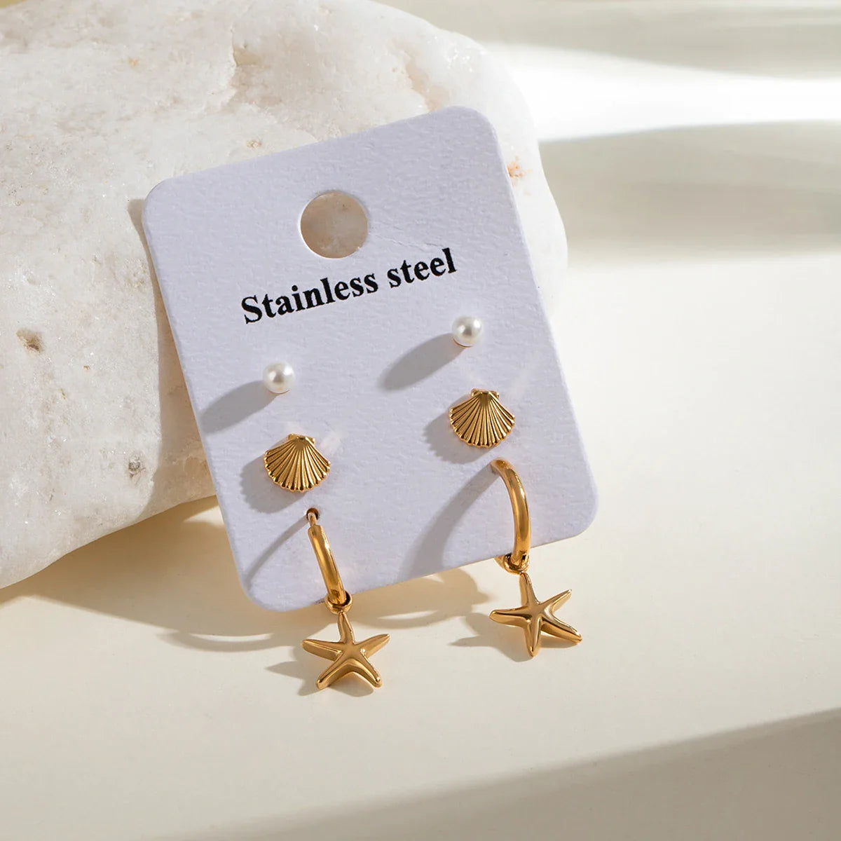 3 Paar Ohrringe pro Karte, Edelstahl, Muschelperlen, gerippte Muschel, glatte Seestern-Anhänger, Damenschmuck, 18 Karat Edelstahl