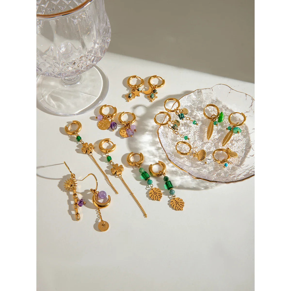 18 Karat vergoldete Ohrringe mit Pentagramm und Mond aus Naturstein, glatte Creolen, Edelstahl, Modeschmuck, Geschenkidee für Damen